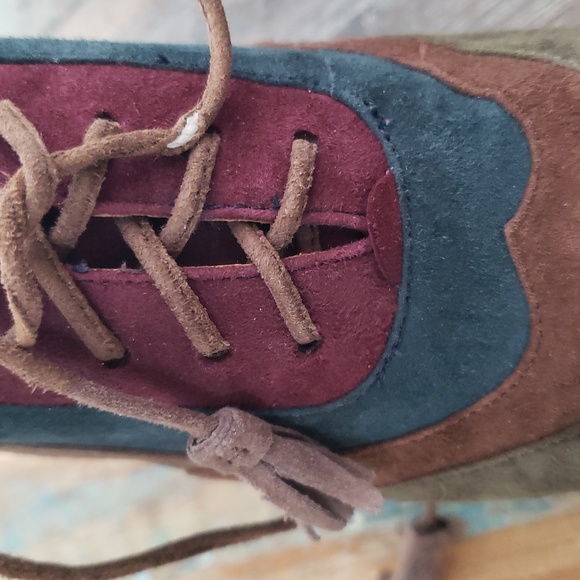 Earthies Suede Platforms 6.5B - Picture 6 of 9